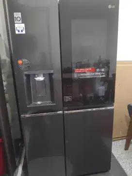 Kulkas LG side by side inverter