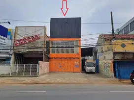 Dijual Ruko 3 LT Siap Pakai, Barat Daya, di Jalan Raya Serpong Km 7