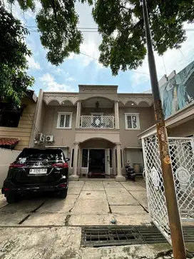 Rumah Murah Burangrang Row Jalan Besar