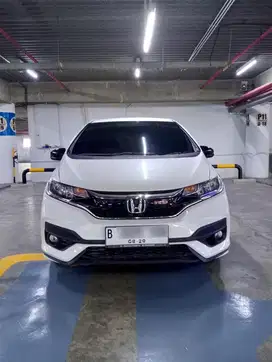 HONDA JAZZ RS 1.5 AT GK5 2019
