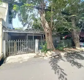 Dijual Cepat Rumah Tua Lokasi Strategis Sunter Jakarta Utara