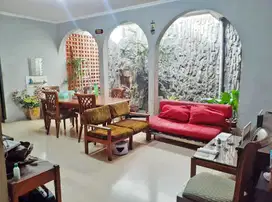 Rumah Siap Huni 1 Lantai di Sektor 1 Bintaro – Luas & Strategis!