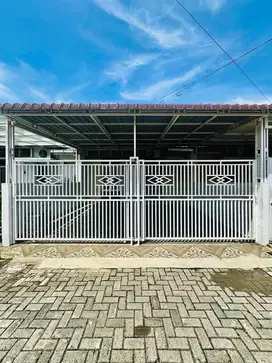 RUMAH SIAP HUNI DALAM KOMPLEK MEDAN JOHOR