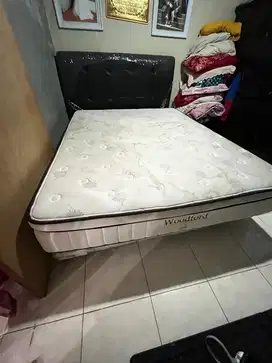 Kasur Spring Bed dan Divan Queen Size Air Land Woodford