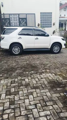 Toyota Fortuner 2011 Diesel