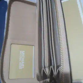 Dompet wanita branded merk Michael Kors, 100% original