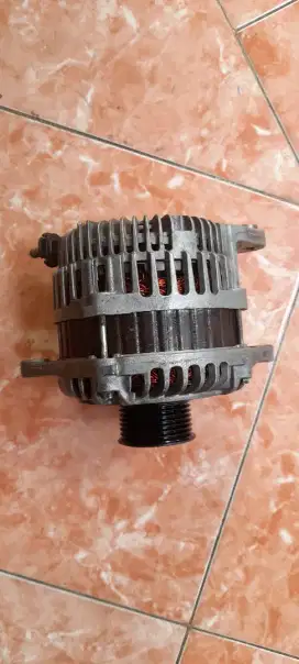 Alternator Nissan Teana J32