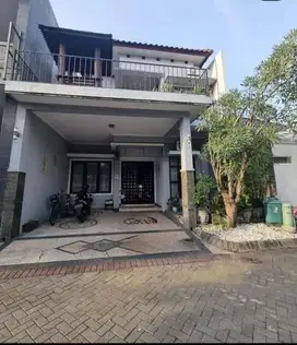 Jambangan Surabaya | Rumah 2Lt 120 m² Ketintang Regency Selatan UNESA