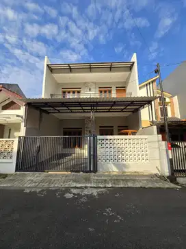 Rumah baru siap huni di komplek pondok kelapa jakarta timur