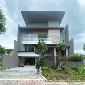 Jual Rumah Baru Mewah Split Level Citraland Utama Surabaya