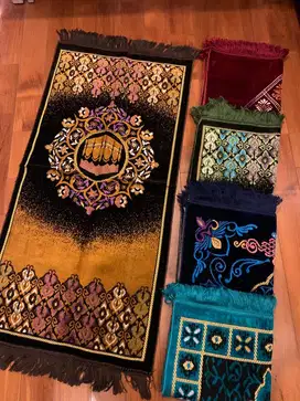 Grosir 10 pcs - Sajadah turki bludru premium size 55 x 110 cm