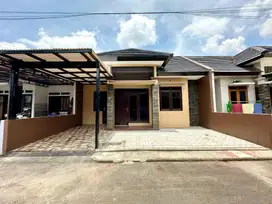 DIJUAL RUMAH LOKASI STRATEGIS ARCAMANIK BANDUNG KOTA