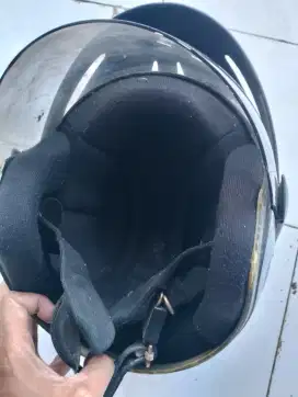 Jual helm hitam