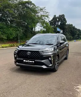 toyota new veloz q 1.5 at tahun 2022 warna hitam kilometer rendah