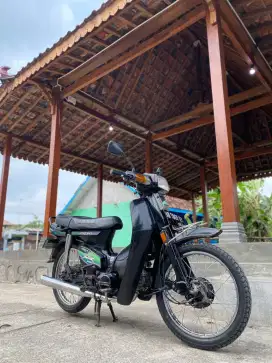 Honda astrea star