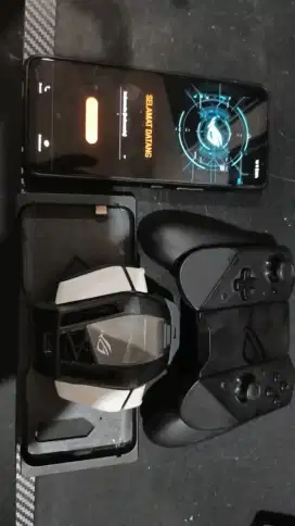 ROG 5s 8 /128 Full Aksesoris