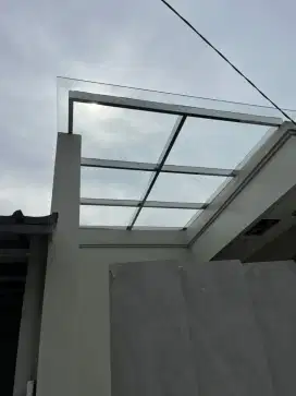 Kanopi rumah minimalis modern atap kaca