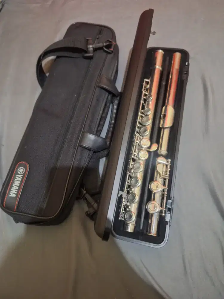 Flute Yamaha YFL 221