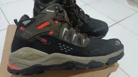 Sepatu Gunung Hiking The North Face