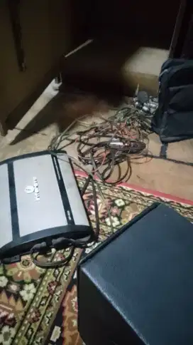 Subwoofer power dan kabelnya full set