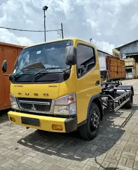 MITSUBISHI COLT DIESEL CANTER 6 BAN FE 74 HD 2023 RO-RO TRUK ARM ROLL