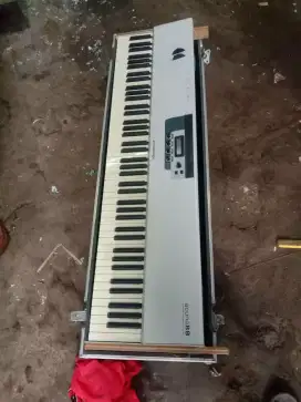 Jual keyboard pemberian dari bos gak paham merk apa