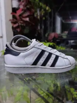 Sepatu Adidas Superstar
