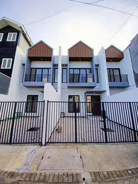 100 meter dr raya kenjeran‼️rmh lebak timur baru gress