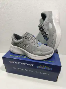 SEPATU ORIGINAL SKECHERS RESMU MAP (SIZE ONLY 40/25.5CM)