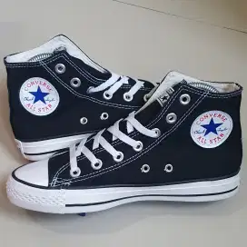 Sepatu Converse cewek size 37