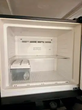 Kulkas hitachi 2 pintu interver X dual fan cooler