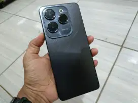Infinix hot 40 pro 12+9/256