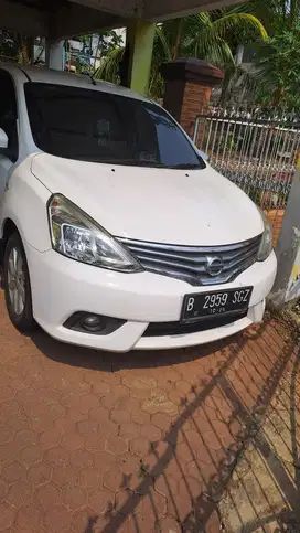Nissan Grand livina 2016 Bensin