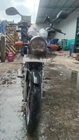 Yamaha scorpio z 2005