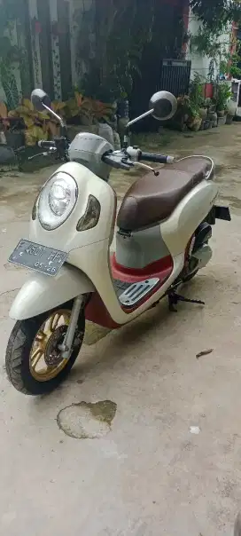 Scoopy 2021 keyles6