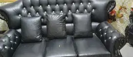 Sofa ruang tamu