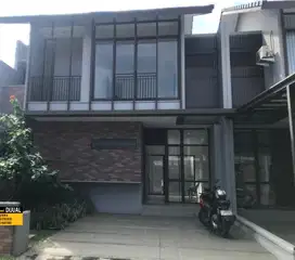 JUAL CEPAT !! RUMAH  SUVARNA SUTERA Cluster Dakota 9X17