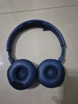 JBL TUNE 720 BT