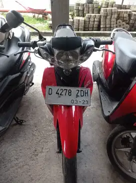Di jual vega r new 2008 ss kumplit, pajak off