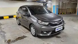 [OLXmobbi] TDP 9,JT Honda Brio Satya 1.2 E Bensin-AT 2022 Abu-Abu