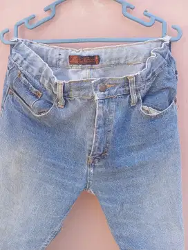 Celana jeans pria