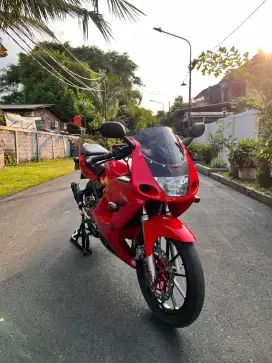 Dijual Ninja RR OLD 2011 asli merah