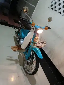 Honda C70 tahun 1984 surat komplit plat D