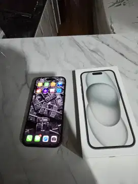 IPHONE 15 HITAM GARANSI IBOX BH 100%