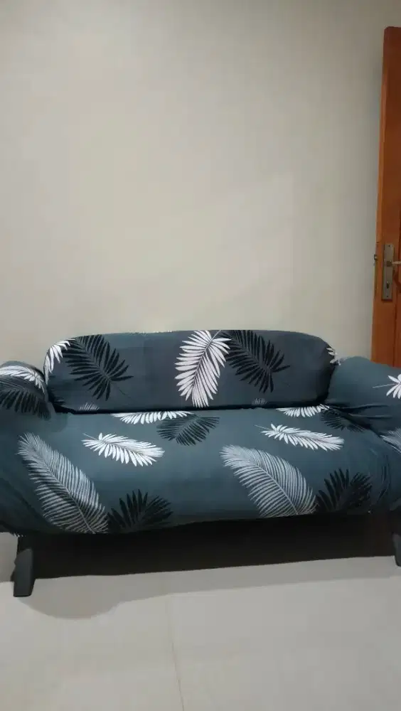 Sofa bed, lebar, fondasi kuat dari besi