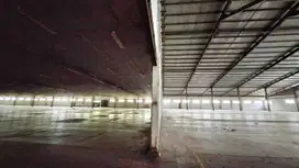 Sewa gudang siap pakai jarang ada luas sebesar ini bebas banjir macet