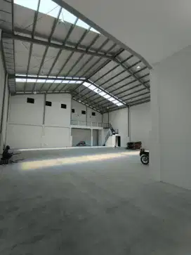 Disewakan gudang 550 jt/tahun Lippo cikarang