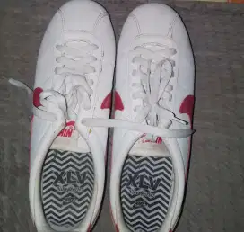 Jual sepatu Nike