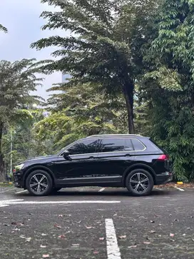 Volkswagen Tiguan 2018 Bensin