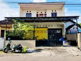 Rumah Kost 2 Lt Strategis Dekat Kampus UMS Pabelan